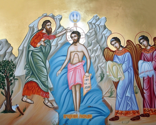 Православный обязательно должен в праздник Крещения купаться в проруби, на Масленицу – печь блины, а на Пасху красить яйца и печь куличи